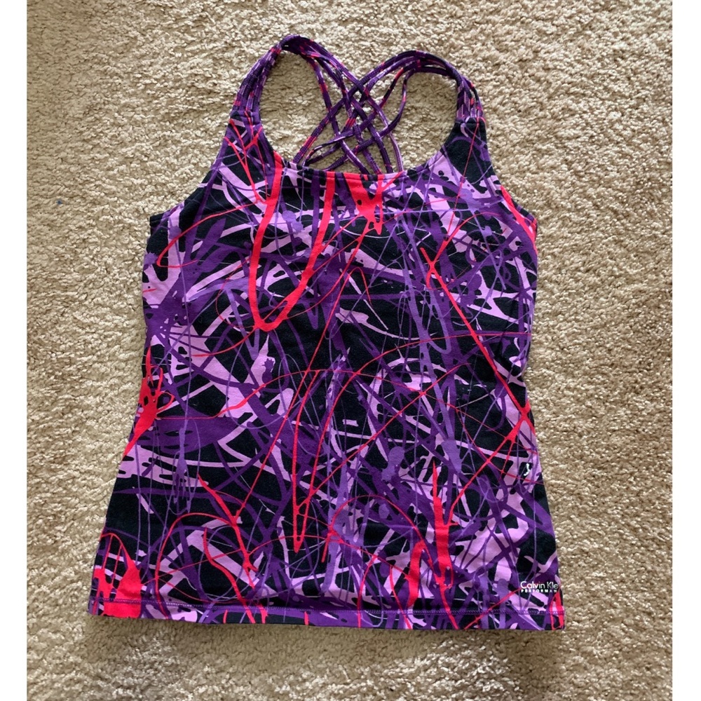 Athletic tank top